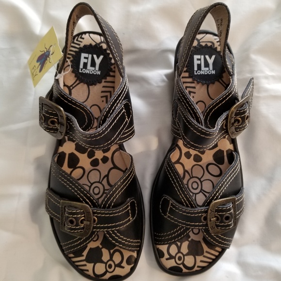 Fly London sandals, size 7.5-8 - good condition. These were worn twice. No tag - Picture 2 of 8